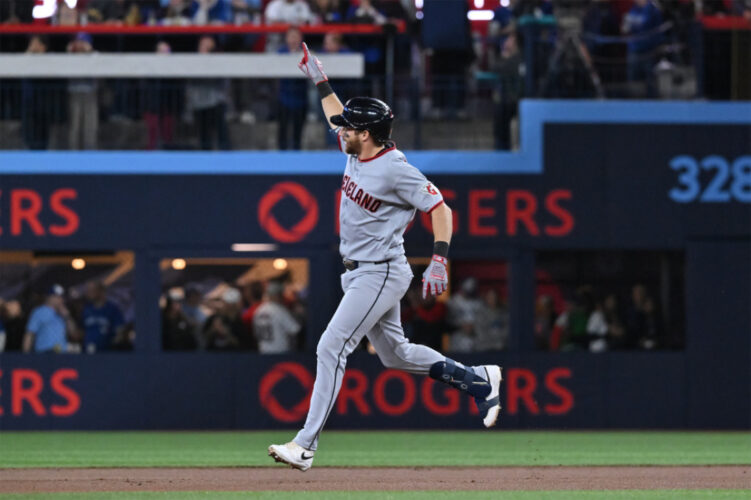Martínez hits 2 homers as Guardians rough up Scherzer, beat Blue Jays